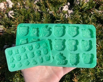 PREORDER animal silicone molds - for epoxy resin art jewelry loopcoop loopcoopshop jordan green snail chicken bee dino shark unicorn whale