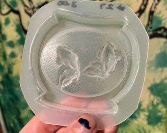 destash silicone molds - for use with epoxy resin art