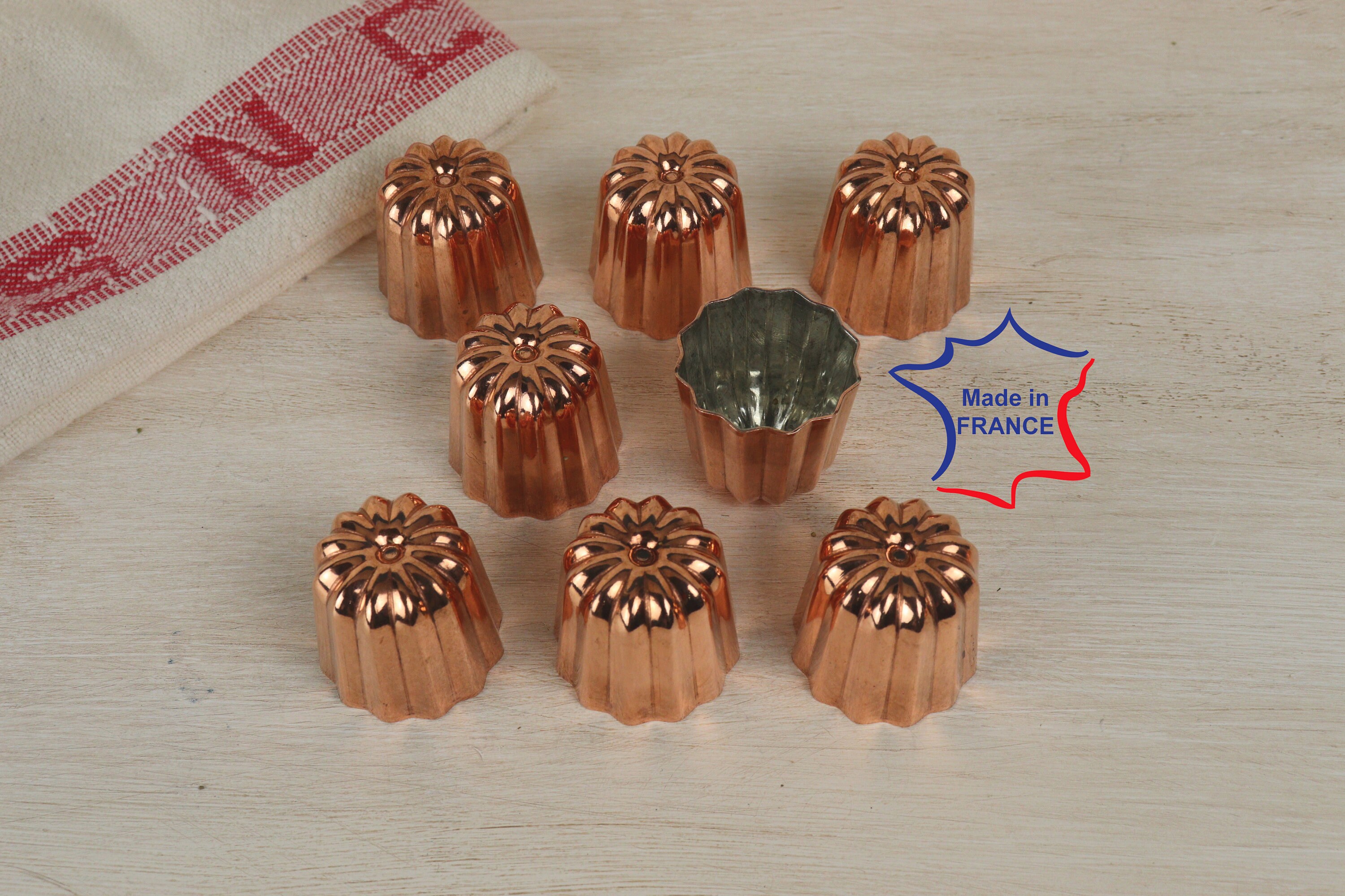 Lot de 8 Moules à Canelé en Cuivre Étamé 35 mm Diamètre Fabrication Française Moules Cannelé Gâteaux