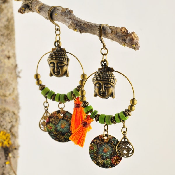 BOUCLES d'oreilles perles de bambou et breloques