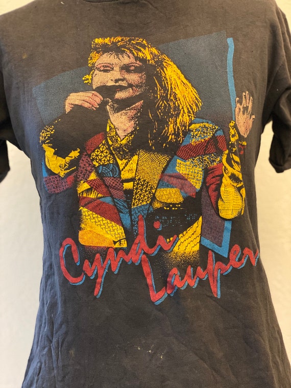 Vintage Cyndi Lauper single stitch 1980s tee