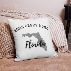 Florida, Florida Decor, Florida Pillow, State Decor, State Pillow, Home Decor, Pillow, Throw Pillow, Custom State Pillow