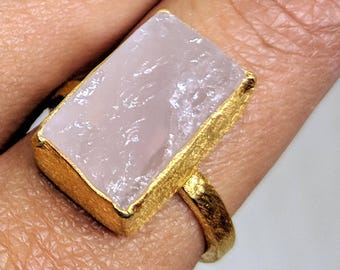 Rose Quartz Rectangle Chunky Statement Ring ESHQROCK CRIMSON - Size 7.5 22k Gold Plated Brass