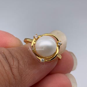 Anillo de perla de los mares del Sur: perla blanca de 7,5 mm, plata de ley bañada en oro imagen 5