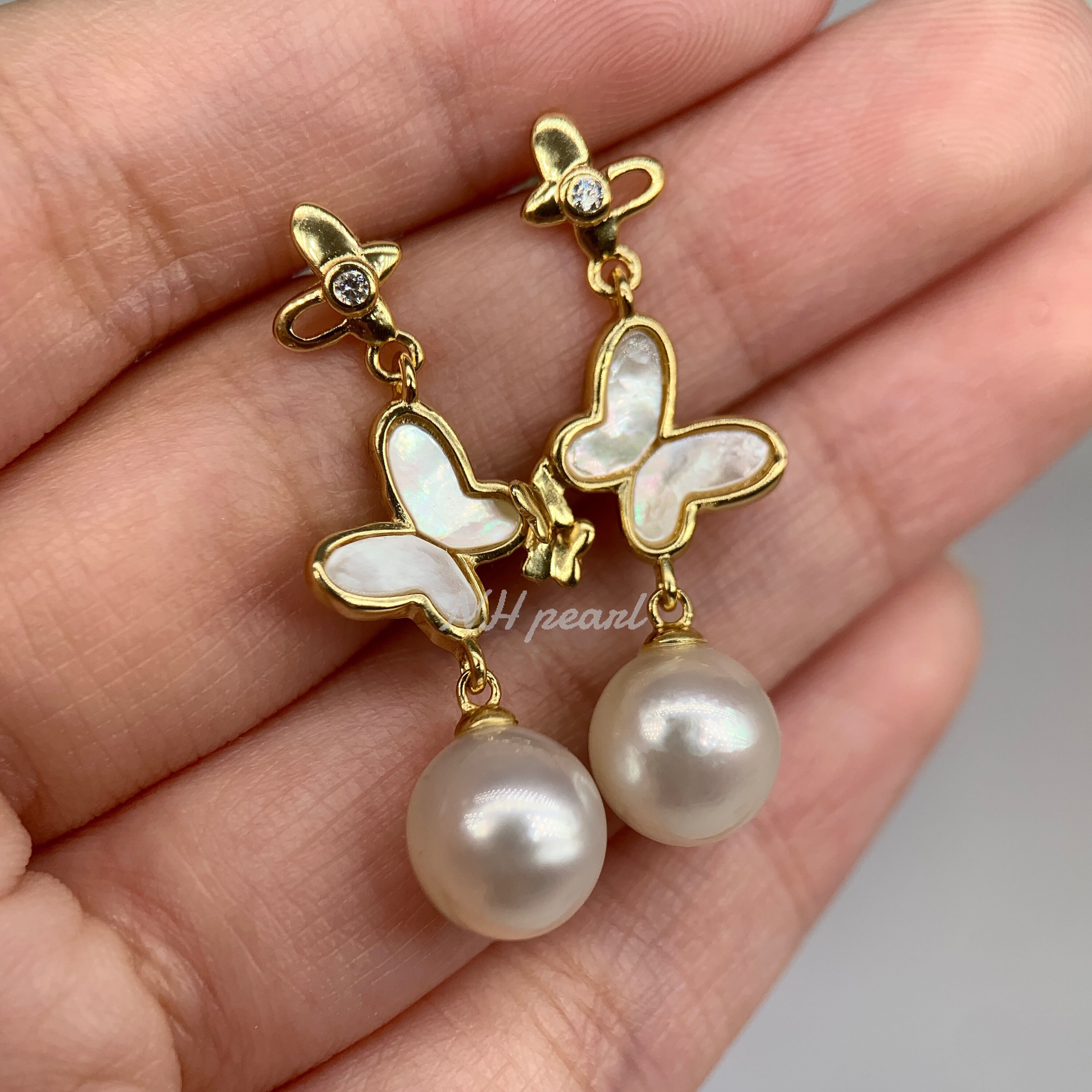 South Sea Pearl Earring