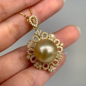 South Sea Pearl Pendant