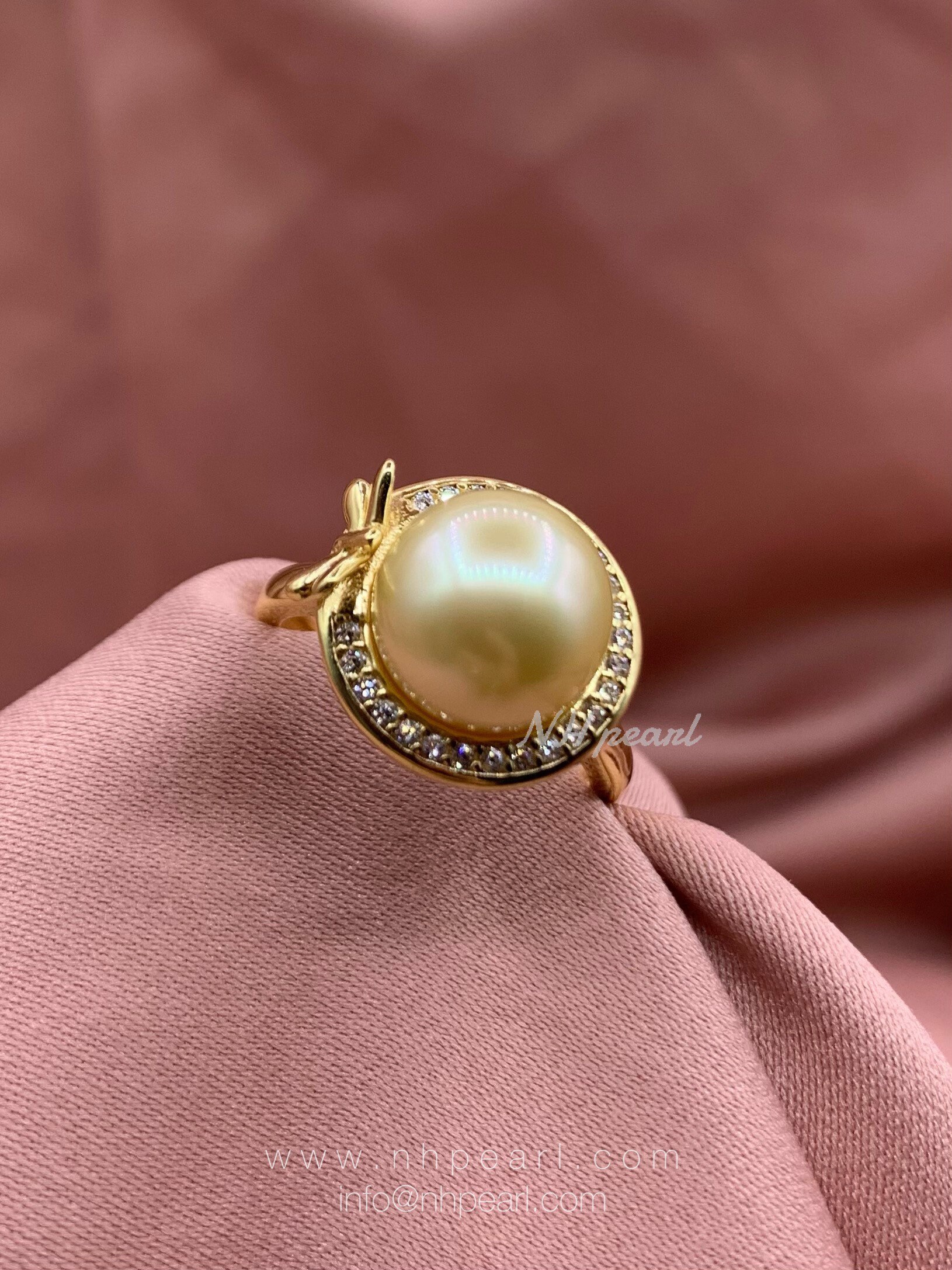 Round Golden South Sea Pearl With Elegant S925 Sterling Silver