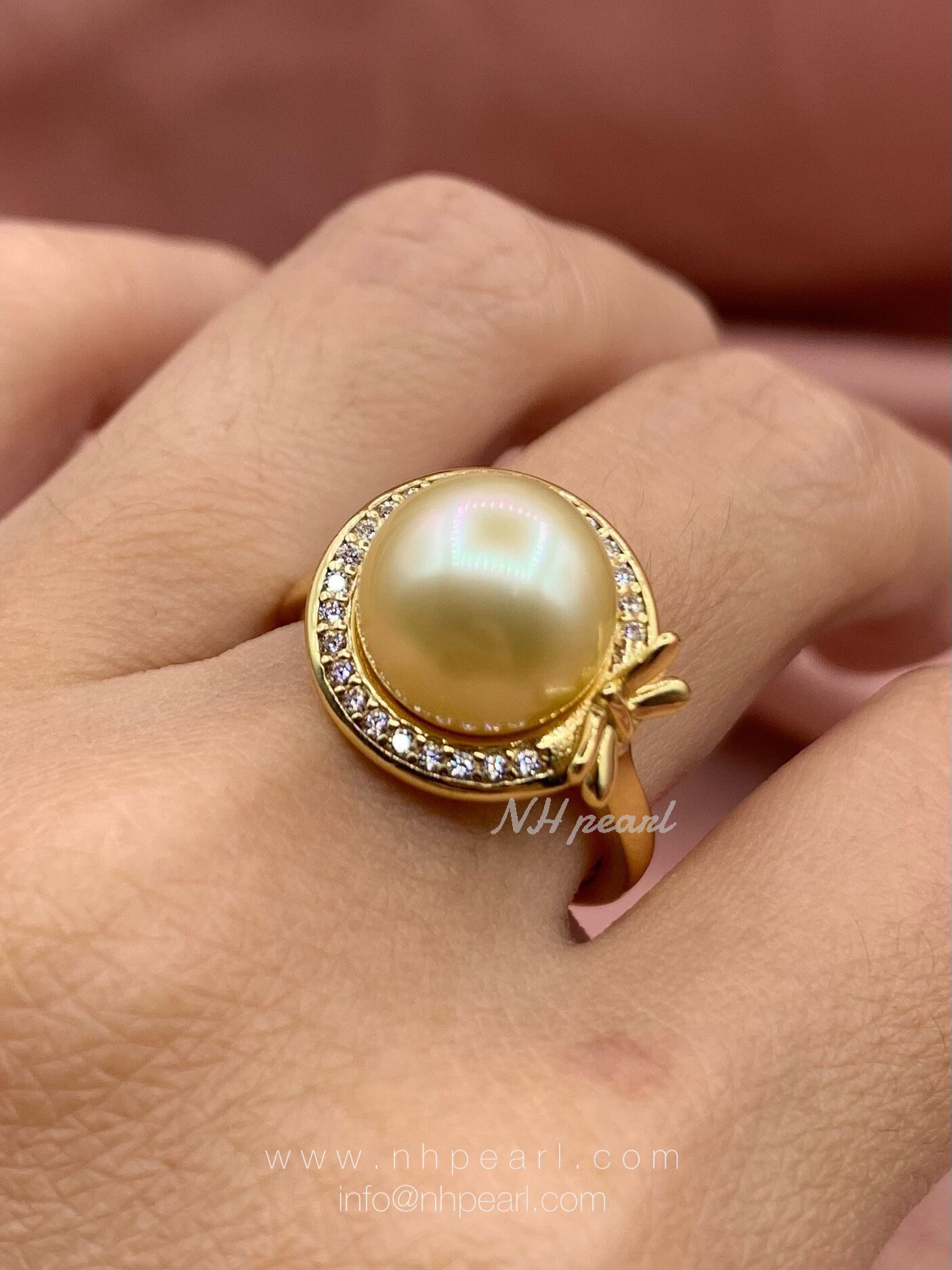 Round Golden South Sea Pearl With Elegant S925 Sterling Silver