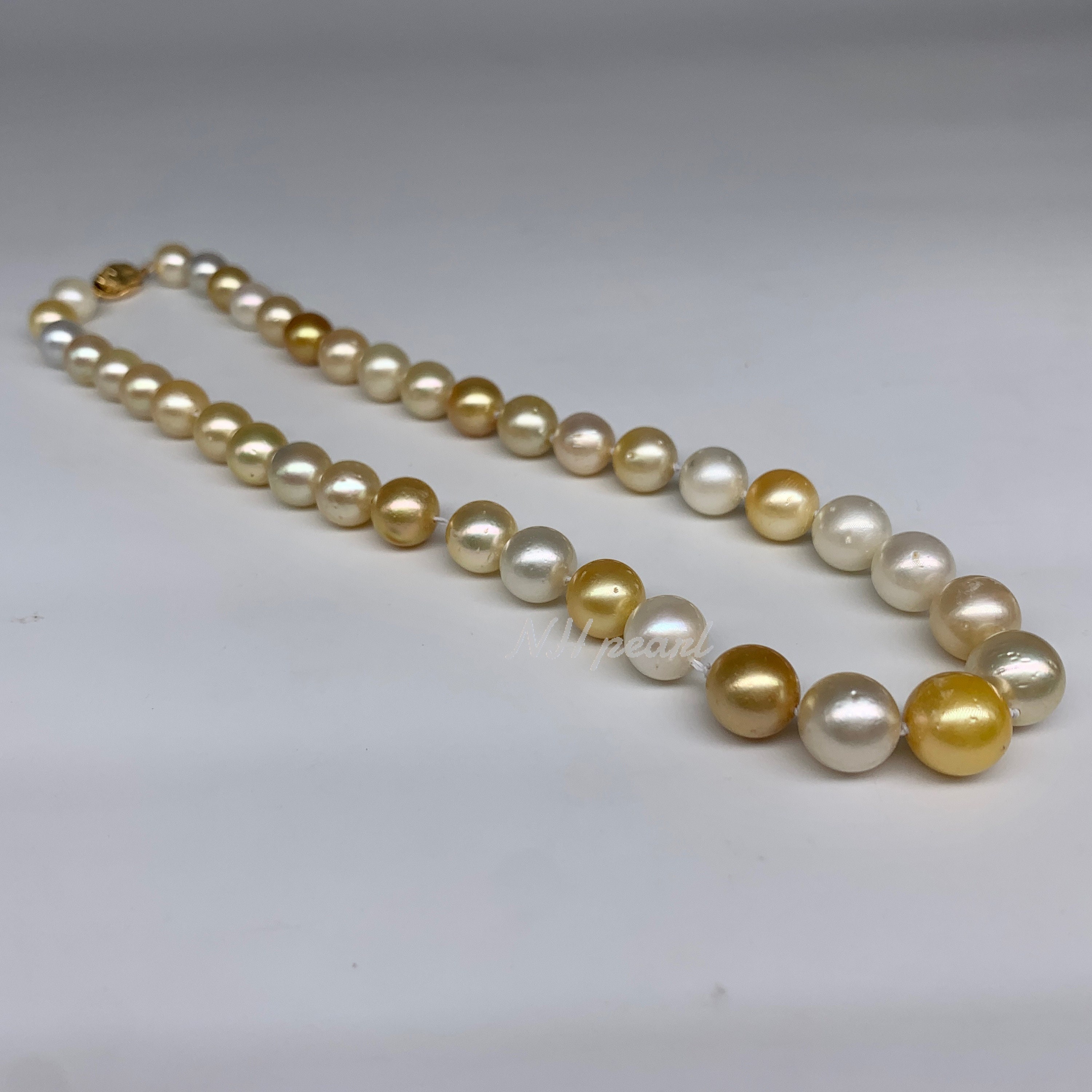 South Sea Pearl Hand Knotted Necklace 