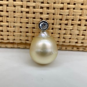 Champagne South Sea Pearl Pendant Necklace: Rhodium Plated S925 Silver