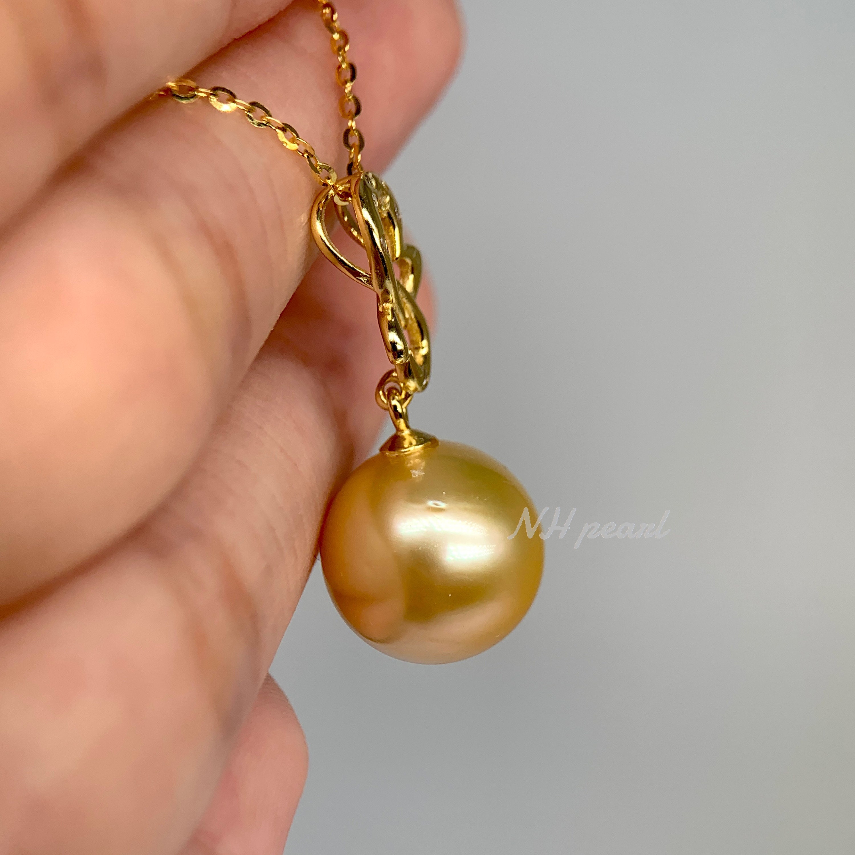 Genuine Golden South Sea Pearl in S925 Pendant Necklace 12mm