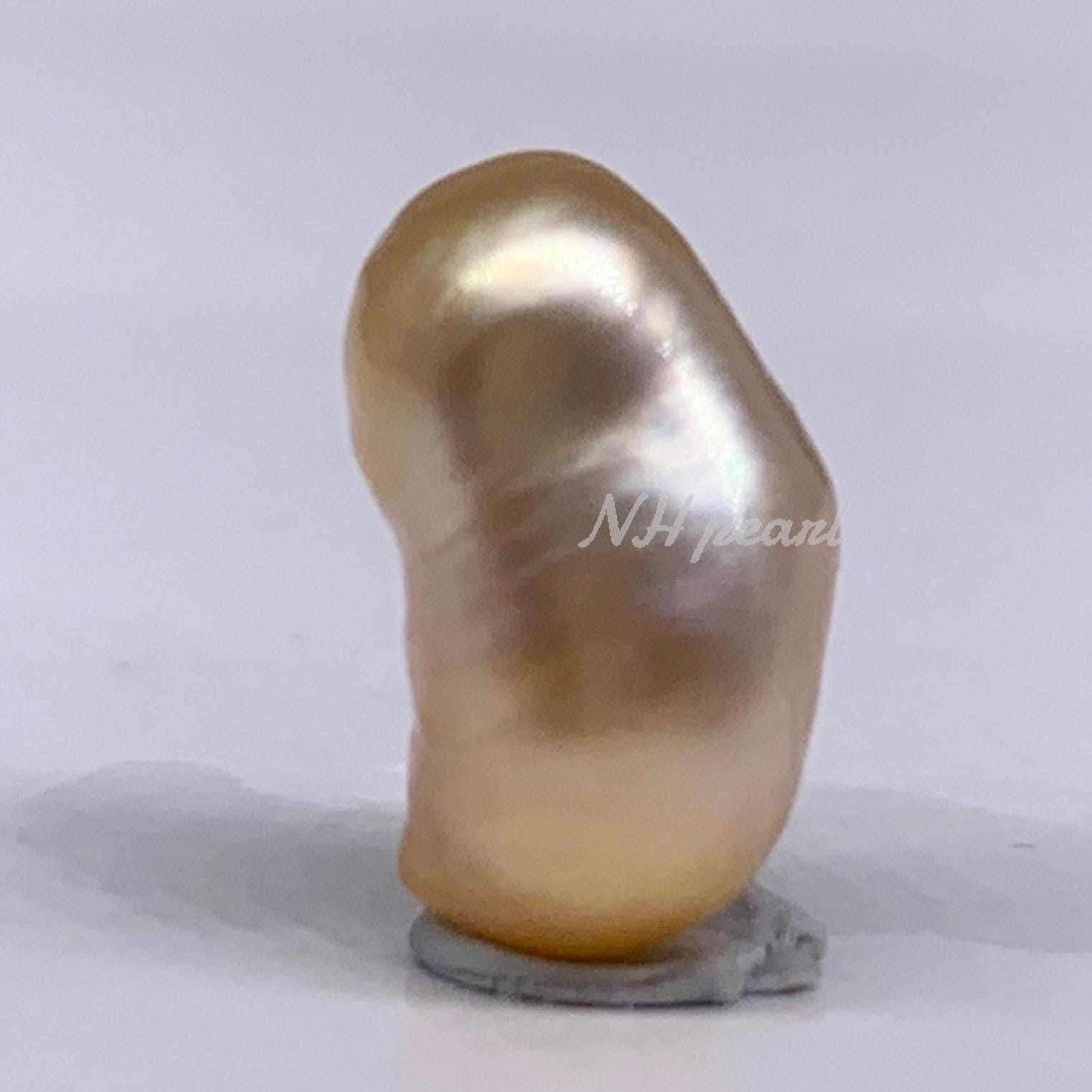 バロック南洋真珠ビーズ：天然ゴールドルースパール（7.7 mm x 11.8 mm