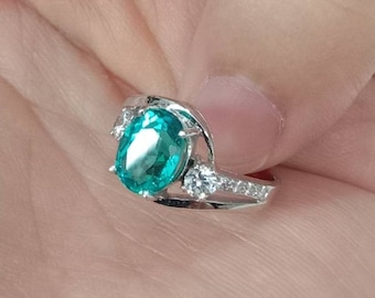Neon Green Topaz Ring: Sterling Silver, Sapphire Accent, Size 7 free resize