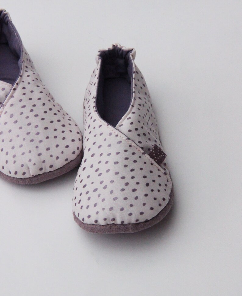 girls slippers size 1