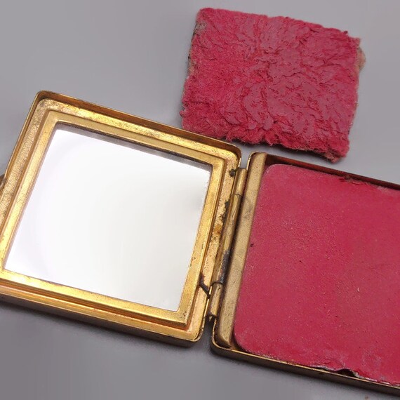 Dorothy Gray Vintage Full Rouge Compact, Gold Ori… - image 5