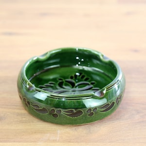 Vintage Hungarian hand made, green ceramic, awarded folk ashtray, cigar holder, cigarette ashtray, cigar ashtray, tobacco acccessories