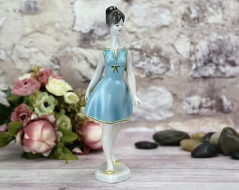 Vintage Hungarian Hollohaza porcelain walking woman, Afternoon stroll figurine from the &#39;60s, stamped, handpainted, Made In Hungary