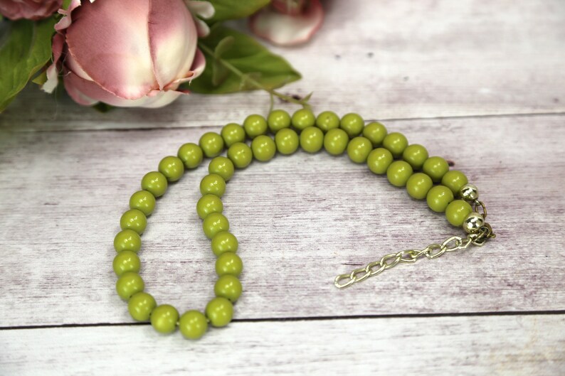 Retro Light Grass- Green necklace from the 1970s Retro Necklace Vintage necklace Retro Jewelry 1980s
