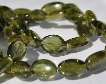 Green tourmaline smooth nuggets 9-11mm - 8 stones