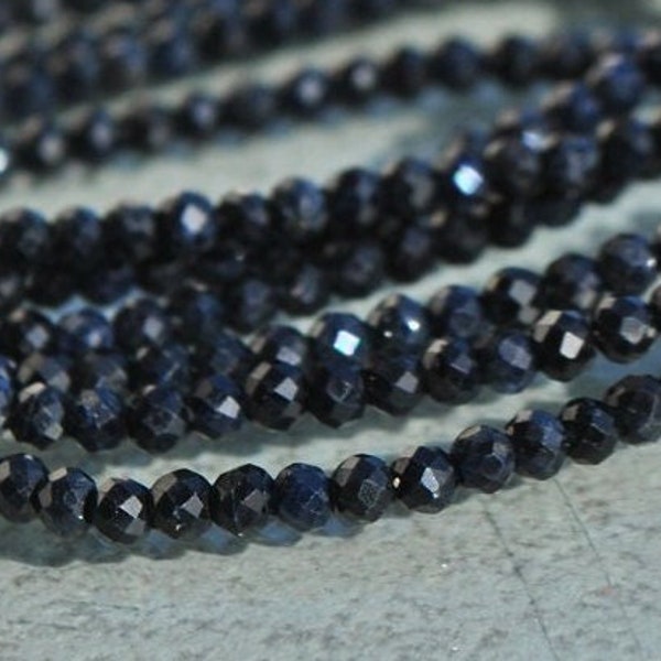 Saphirs Africain bleu foncé  perles facettes