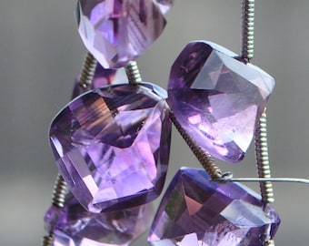 Amethyste violette briolettes  facettes 12 mm - 2 pierres