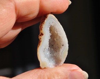 Pendentif géode gangue Agate cristal de roche 3 cm