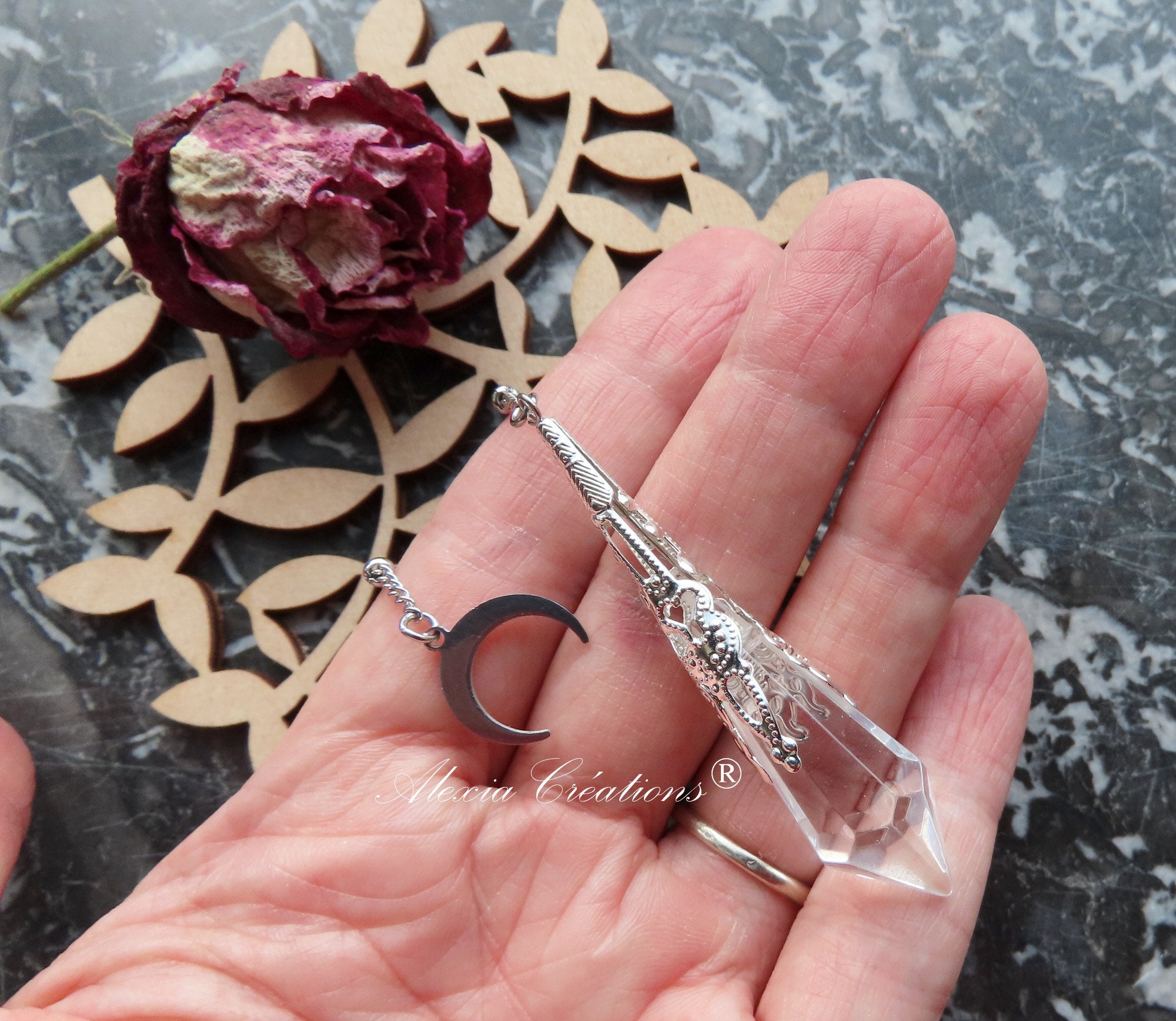 Pendule de Radiesthésie Pointe Verre Crystal