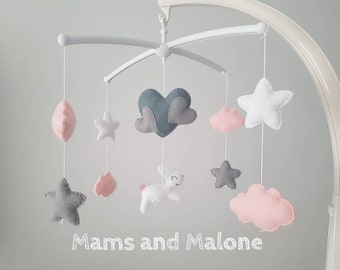 Mobile musical rabbit balloon in the shape of hearts with pink cloud