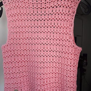 Blouse,haut ou top au crochet