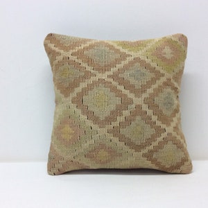 12”x12&#39;&#39;Pastel Rug Pillow,Trow cushion cover,Vintage Pillow Cover,Handmade cushion,Wool kilim Pillow cover,Sofa pillow 30x30cm,Small cushion