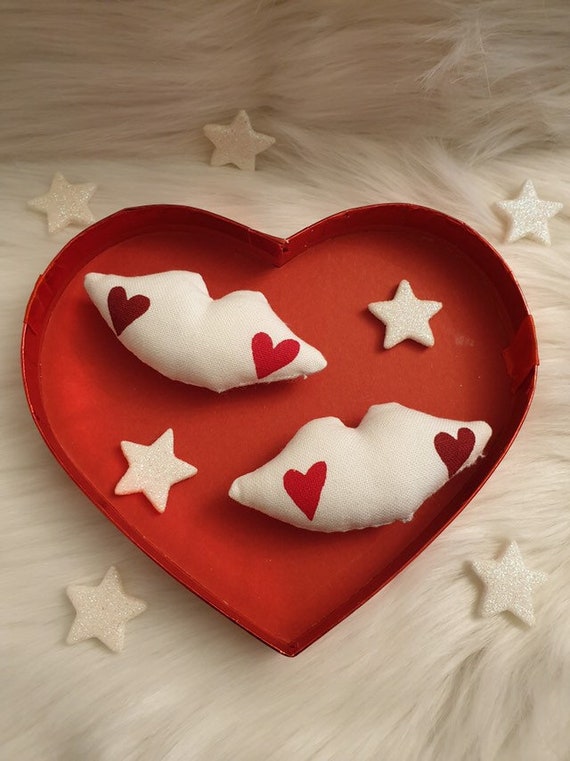 Petit Bisou Pour Chat Tissu Coeurs Etsy