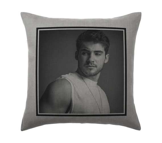 Cody Christian Pillow Cushion 16x16in Tom Hardy Zippered Cushion Cover Pillow