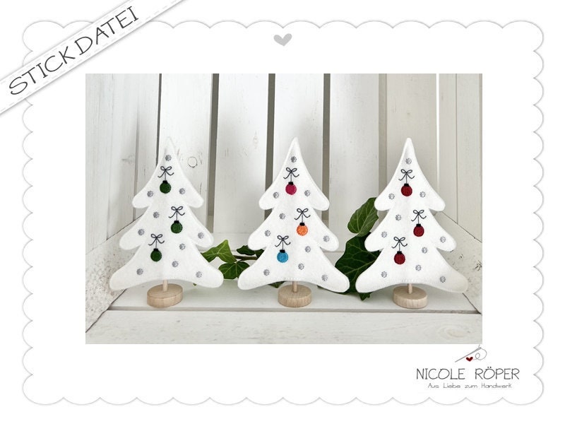 Embroidery file ITH 18x13 Christmas tree with Christmas balls for decorations, gifts, Christmas greetings....