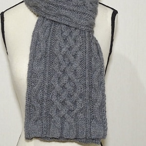 Easy cable men woman knit scarf pattern