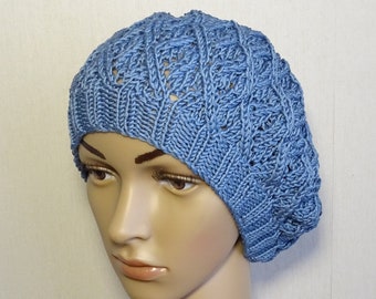 Bonnet béret femme bleu jean tricoté main dans un fil végétal en coton