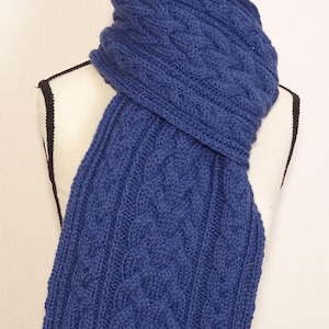 Easy cable knit scarf pattern