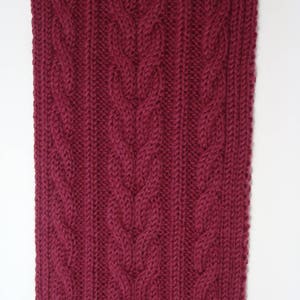 Easy cable knit scarf pattern