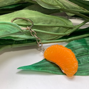 Orange slice Keychains, novelty keychains, orange keyrings, birthday gifts,Tween gifts, teen gifts, orange gifts