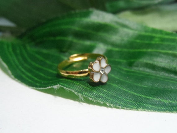 Child s Adjustable White Flower Ring Toddler Rings Kids Rings