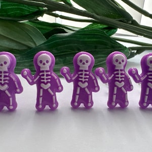 Skeleton Push Pins, Novelty Push pins, Decorative Push Pins, Novelty Push Pins, Notice Board Gifts, Halloween Push pins, Thumbtacks