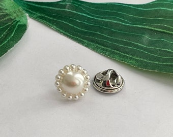 Mikimoto Silver Five パール Wave Leaf ブローチ Mikimoto Silver Five パール Wave Leaf ブローチ