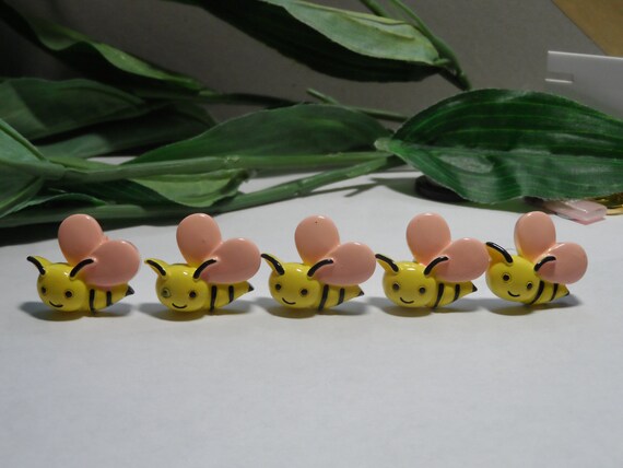 Bee & Dee Embroidered Safety Pin Layette Set - Ballet Slippers Bee & Dee Embroidered Safety Pin Layette Set - Ballet Slippers