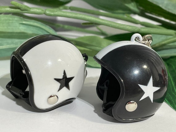 Porte-clés Casque Moto Personnalisé avec Monogramme Cadeau d