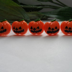 Pumpkin Push Pins, Novelty Push pins, Decorative Push Pins, Novelty Push Pins, Notice Board Gifts, Pumpkin Push pins, Thumbtacks