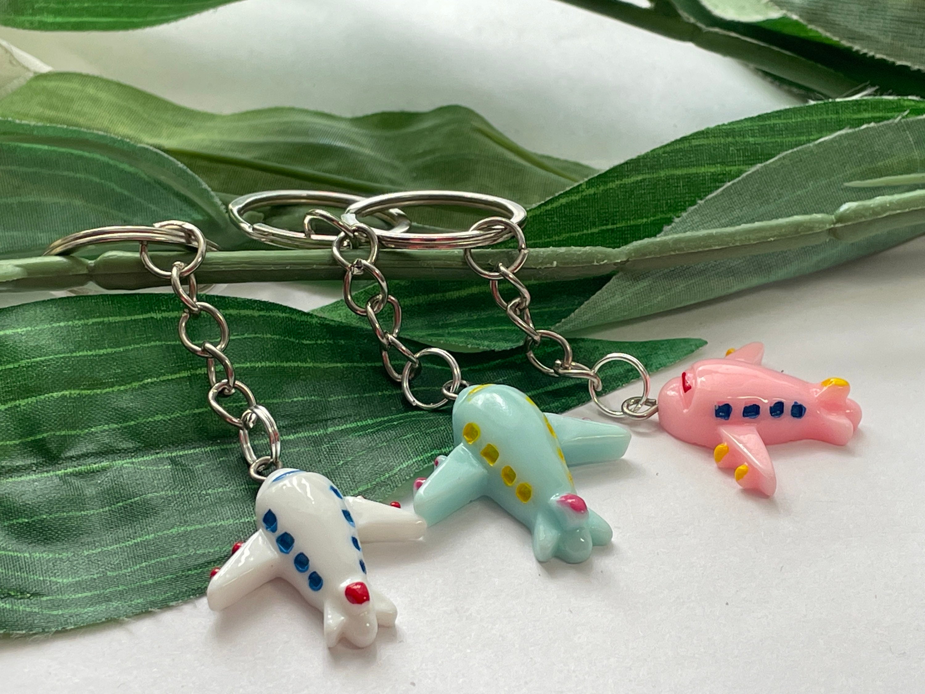 SmallCreations4U Aeroplane Keychain Novelty Keychain Airplane Keyrings Tween Gifts Teen Gifts