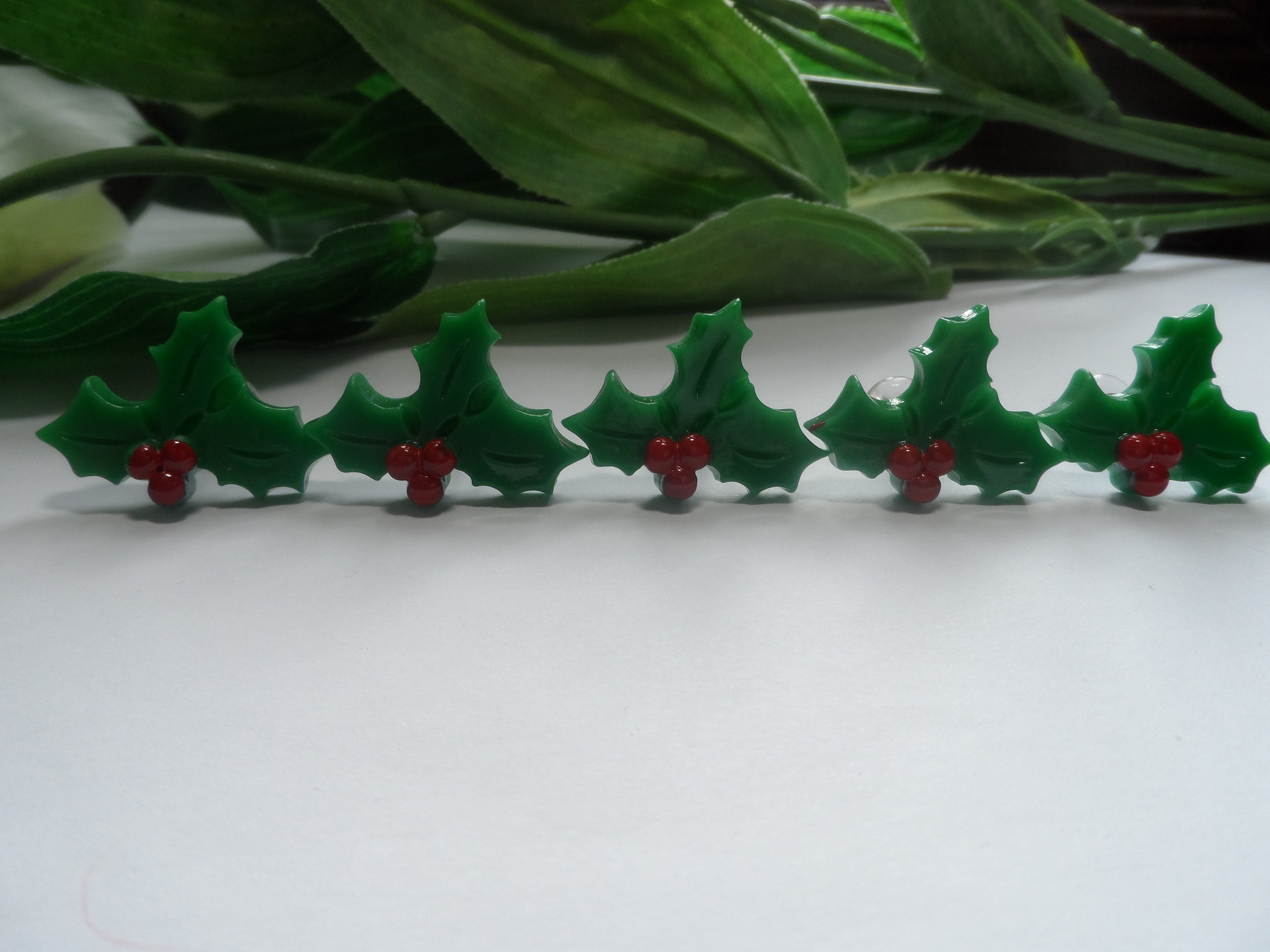 Christmas Holly Push Pins Novelty Push pins Decorative Push Etsy