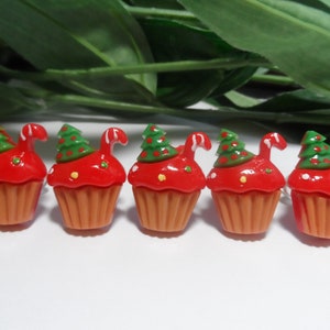Christmas Cupcake Push Pins, Novelty Push pins, Decorative Push Pins, Novelty Push Pins, Teacher Gifts,  Push Pins