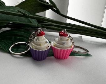 Cupcake Keychains, novelty keychains, cupcake keyrings, birthday gifts,Tween gifts, teen gifts, cupcake gifts