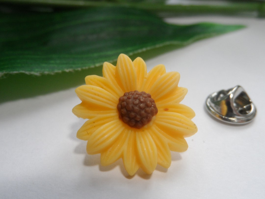 Sunflower Lapel Pin, Sunflower Tie Pin, Flower Lapel Pin, Sunflower Hat