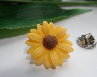 Sunflower Lapel Pin, Sunflower Tie Pin, Flower Lapel Pin, Sunflower Hat Pin, Lapel Pin, Sunflower Brooch
